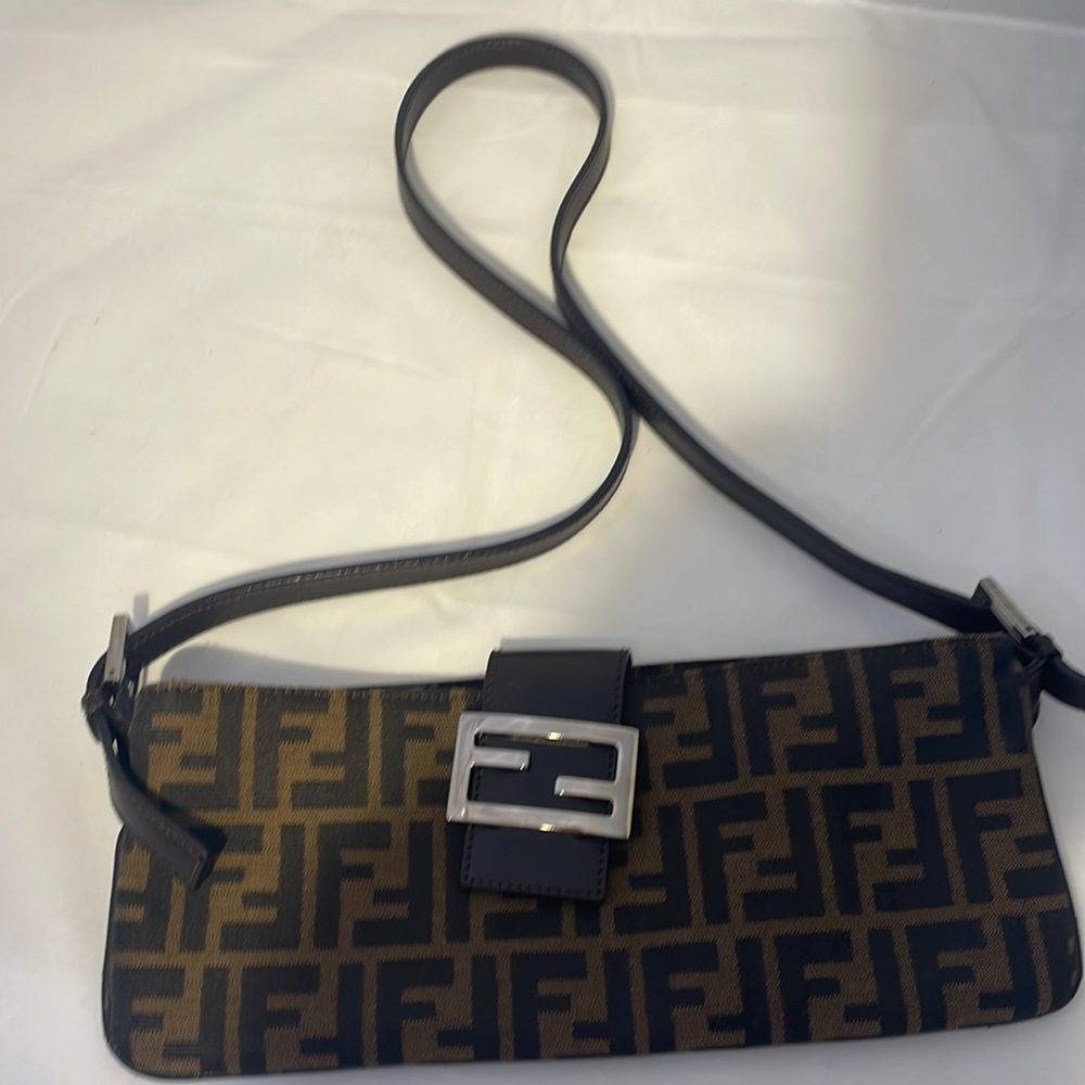 FENDI Shoulder Bag Like new 11”L X 4.5” tall Great small purse . With Duster bag